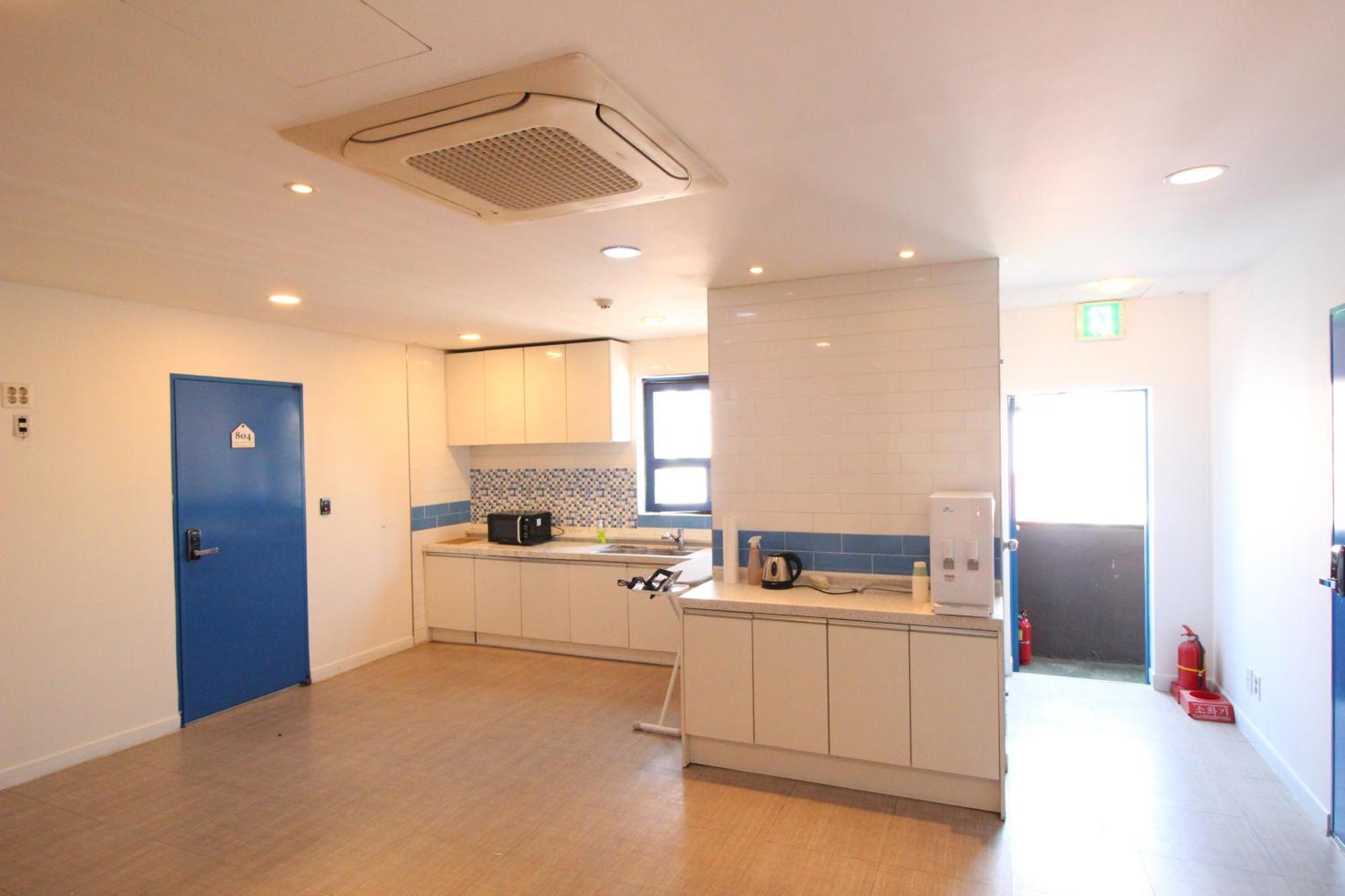 Hotel Golden Park Myeongdong Seoul Exterior photo